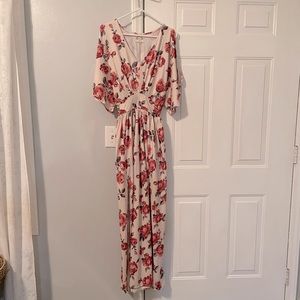 Long stretchy beautiful floral boutique dress